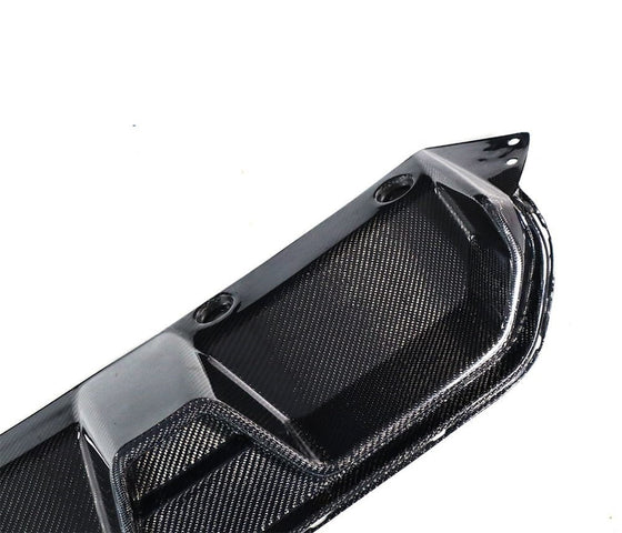 F90 M5 CS Style Carbon Fiber Diffuser