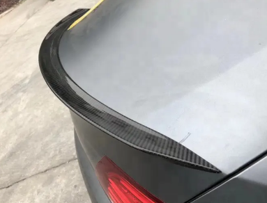 W205 C Class V Style Carbon Fiber Spoiler